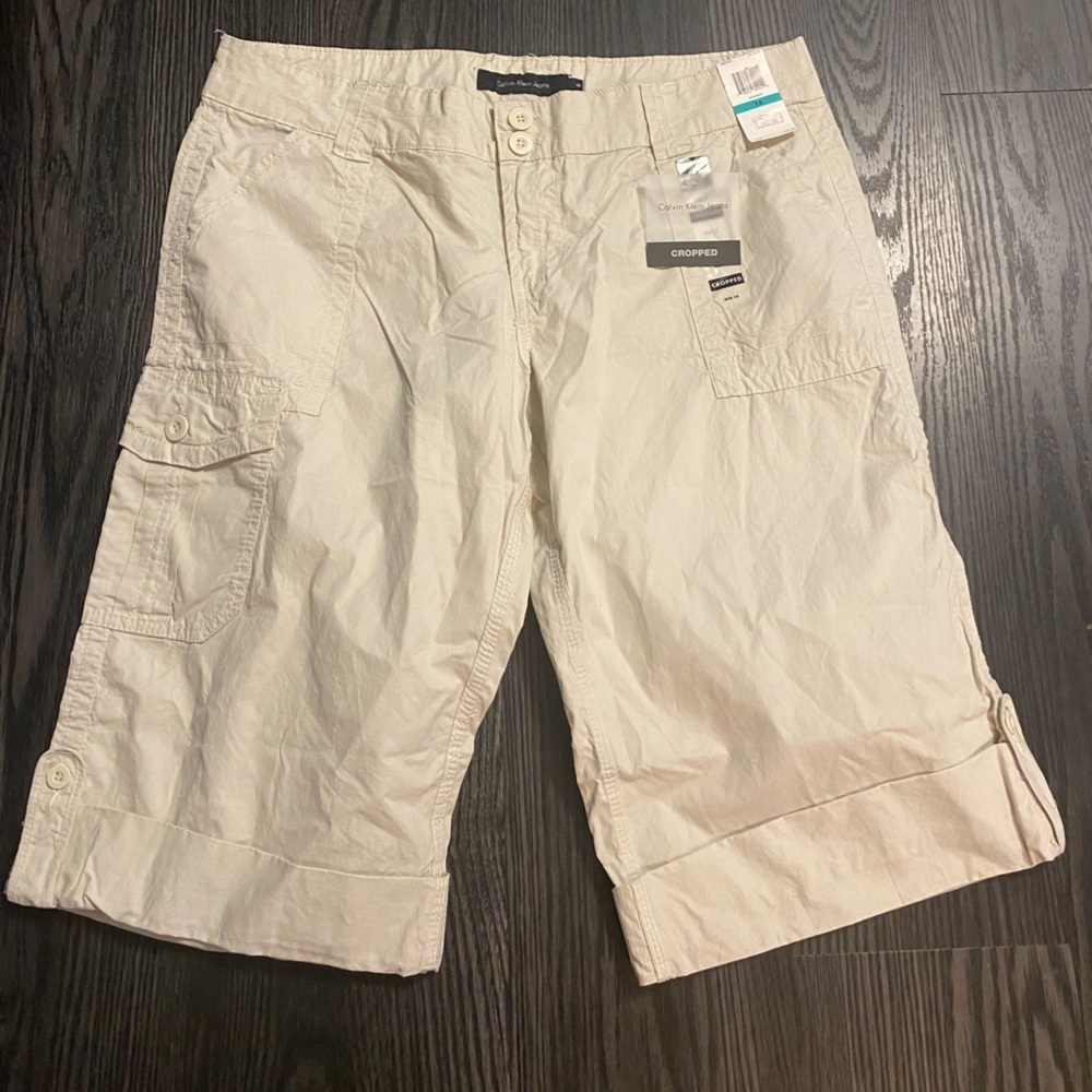 NWT🍍CALVIN KLIEN CROPPED🍍SIZE 16🍍C-1